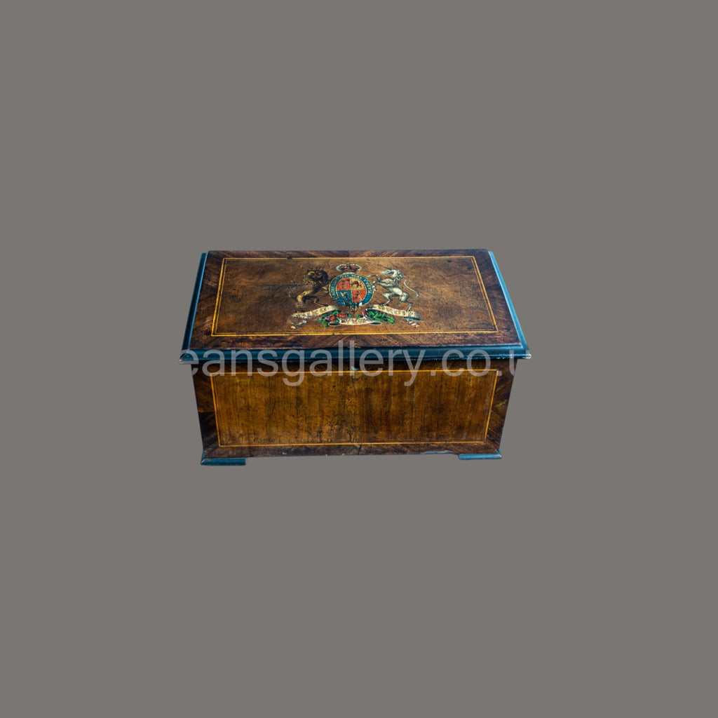 Music Box, Antique , with British Coat of Arms