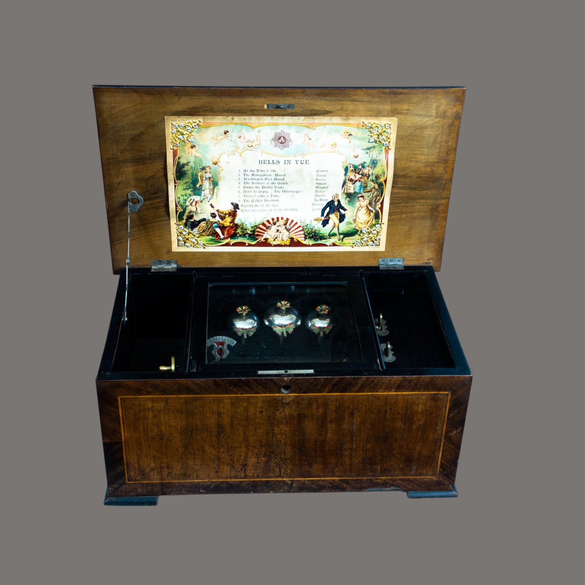 Music Box, Antique , with British Coat of Arms