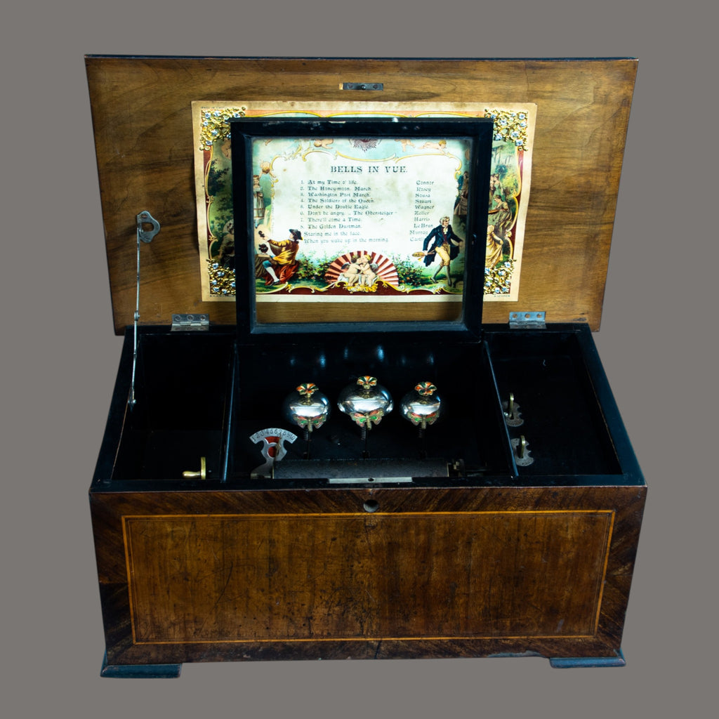 Music Box, Antique , with British Coat of Arms
