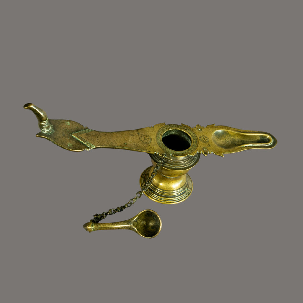 Oil Lamp, Brass, South Indian, Antique, 19th century