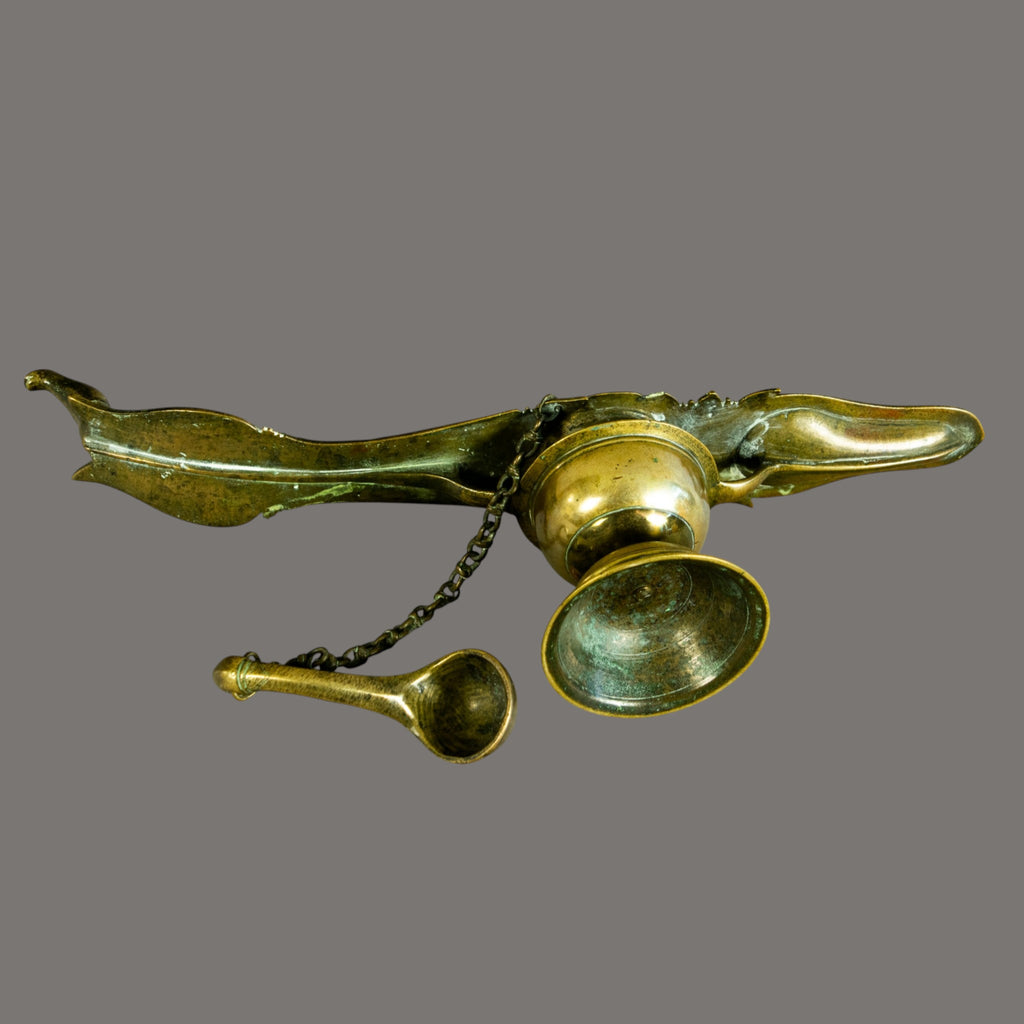 Oil Lamp, Brass, South Indian, Antique, 19th century