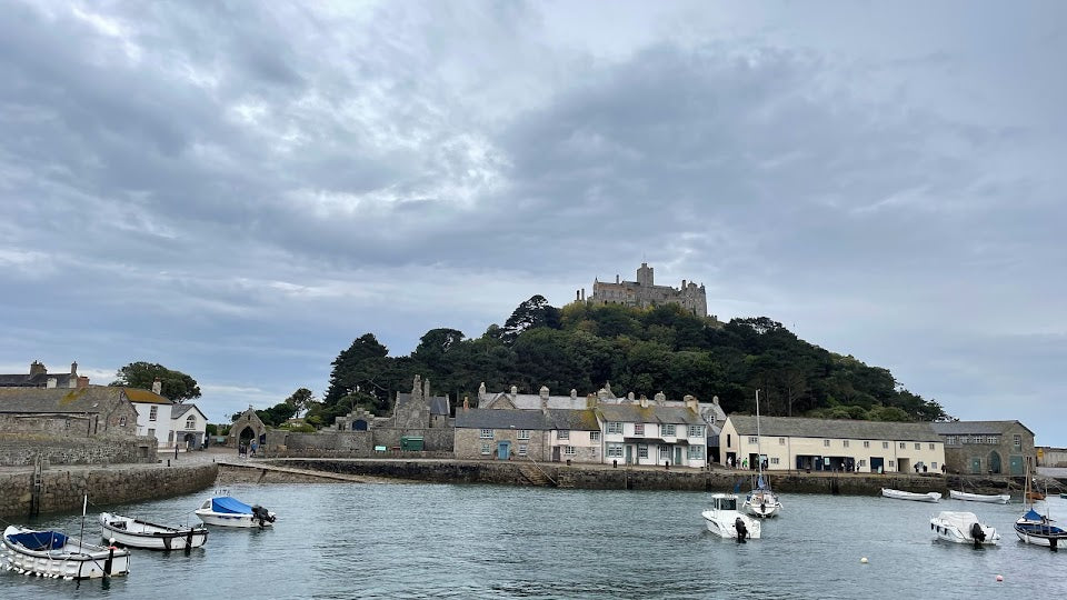 Oil Painting, ˜St Michael™s Mount, Cornwall™, Vintage, Oval, Gilt framed on board